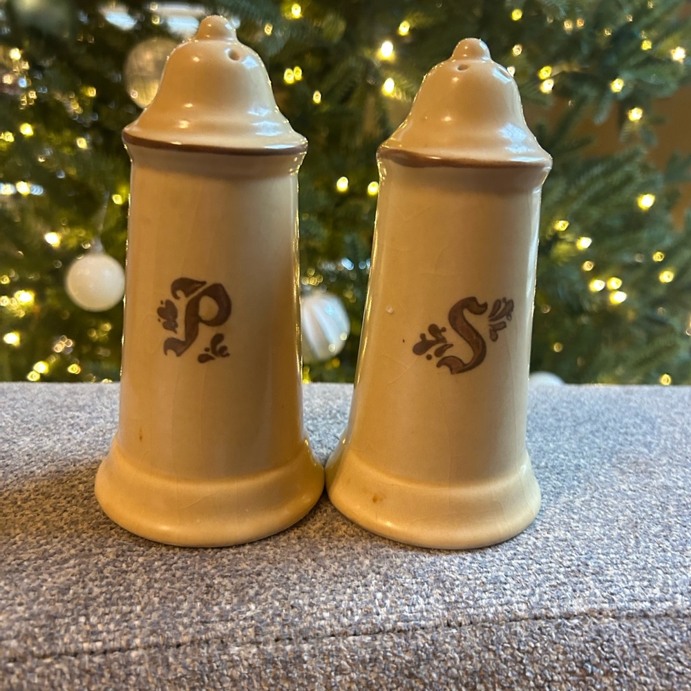 Pfaltzgraff Village Pattern 6" Salt & Pepper Shakers